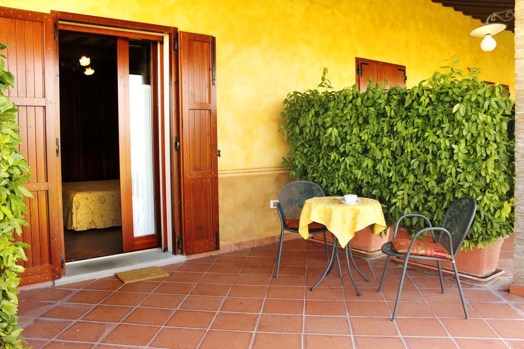 Agriturismo Giuncola & Granaiolo Rispescia Exterior photo